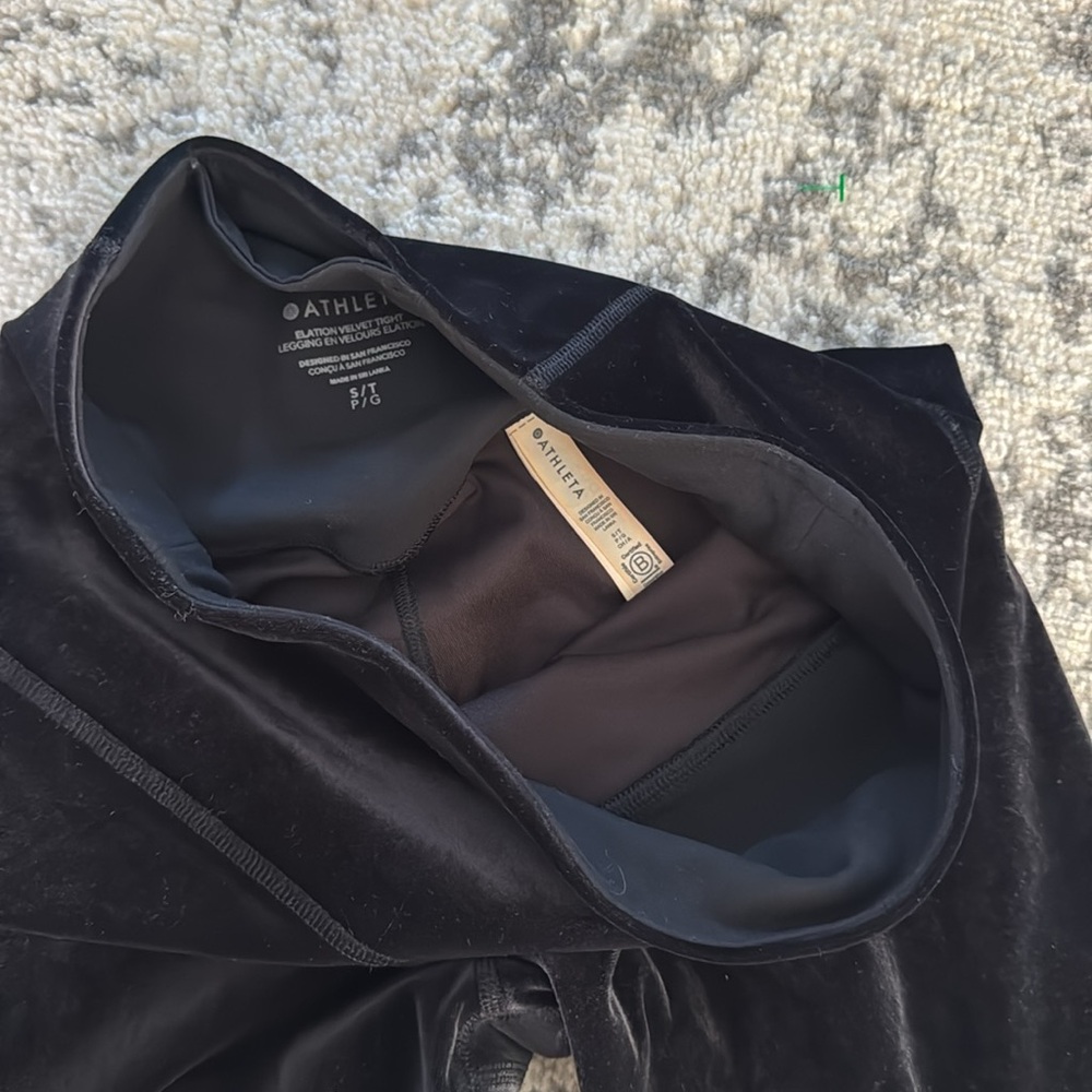 Athleta Velvet tight - Picture 6 of 7